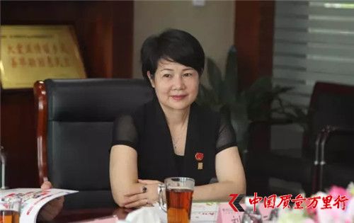 重慶市工商局副局長徐軍一行蒞臨綠之韻調(diào)研指導(dǎo)