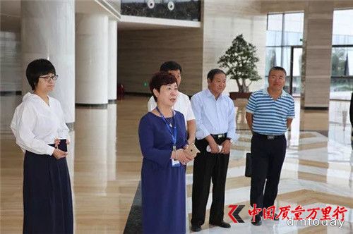 西青區無黨派人士考察團蒞臨康婷健康事業產業園參觀調研