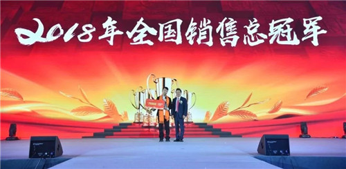 “龍潤奧運(yùn)茶十年品牌與發(fā)展峰會(huì)”在京圓滿舉行，跨界營銷，引領(lǐng)茶業(yè)全新發(fā)展！