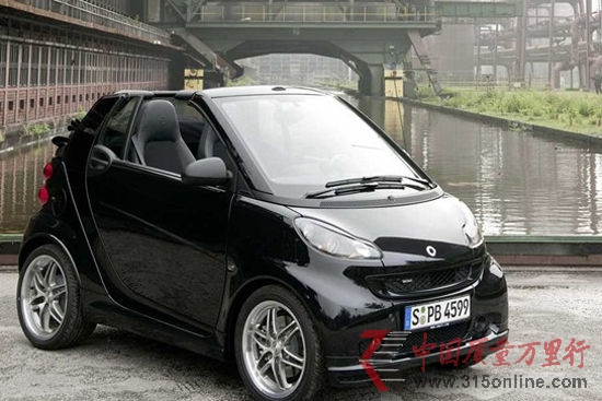 奔馳smart是將發(fā)動機啟停技術(shù)作為重要賣點的車型(來源:新華網(wǎng))