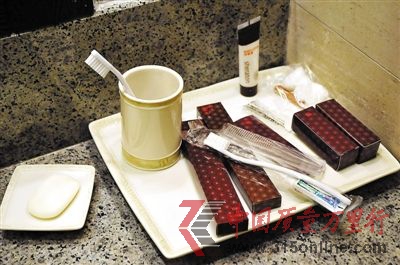 在廣東惠州一家五星級(jí)酒店的一次性用品。CFP供圖