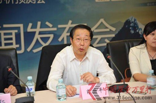 中國(guó)機(jī)械工業(yè)聯(lián)合會(huì) 副主任 肖亞平